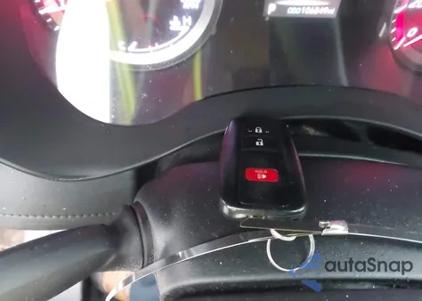 2020 Toyota Highlander L z USA, uszkodzony, nr VIN 5TDCZRAH9LS506245